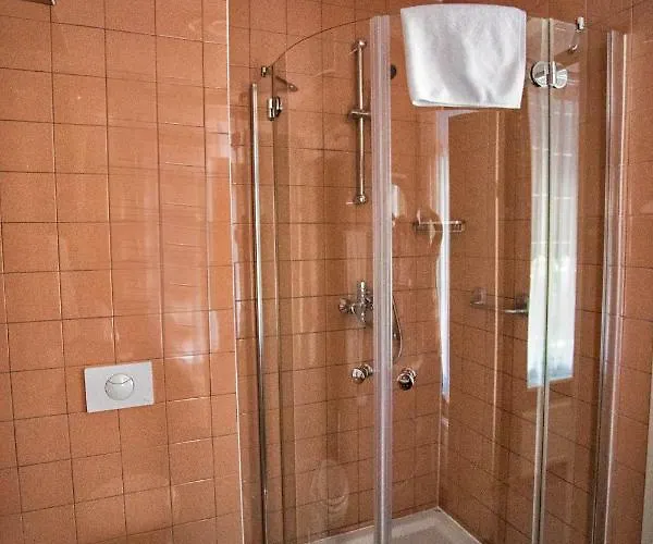 Hotel De Sluiskop 3*