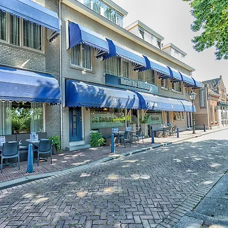 Hotel De Sluiskop 3*